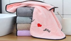 Ý nghĩa của việc tặng khăn tắm cho người yêu