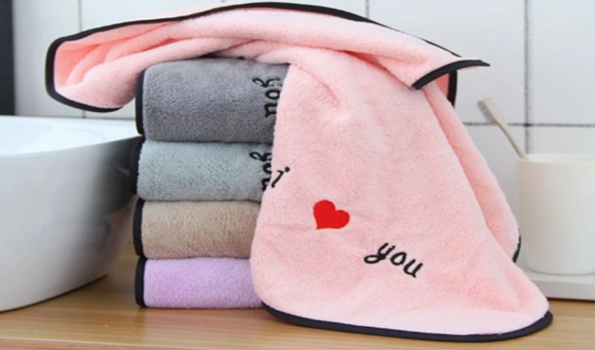 Có nên tặng khăn tắm cho người yêu không? Ý nghĩa sâu xa của việc tặng khăn