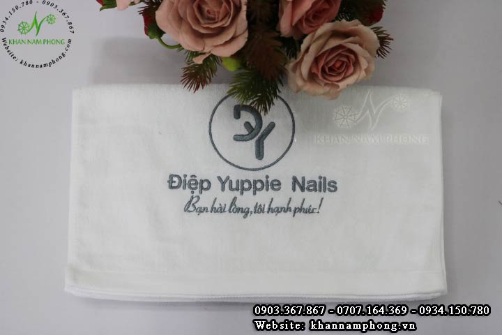 Mẫu khăn Yuppie Nails
