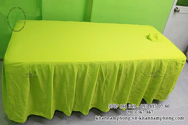 Ga trải giường chất liệu Polyester màu xanh cốm