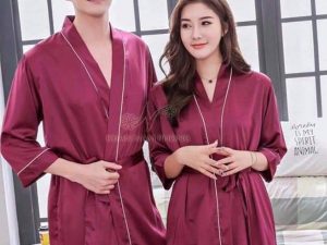 áo choàng lụa phi bóng spa, khách sạn màu đỏ đô