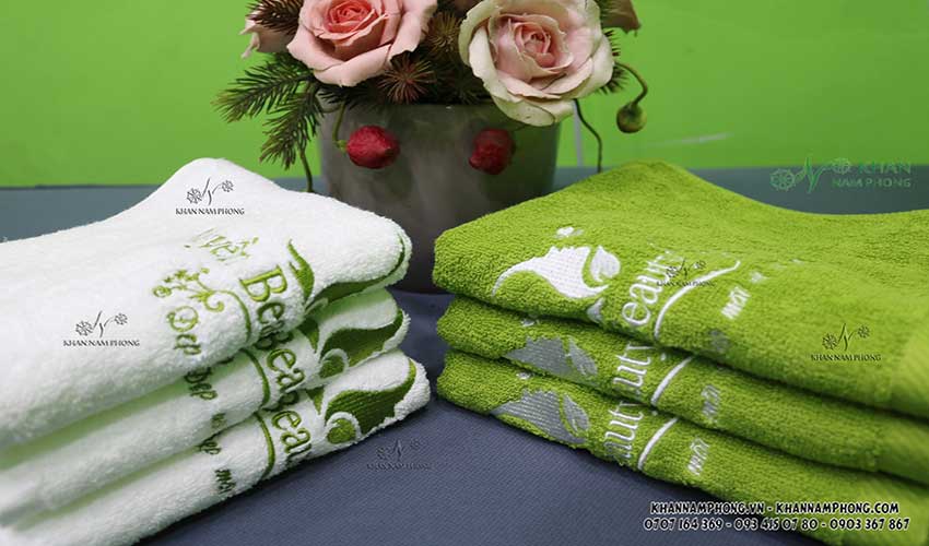 Mẫu khăn nails Huyền Beauty Spa (Xanh & amp - Cotton)