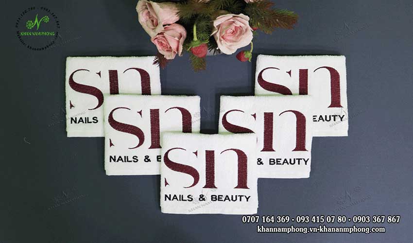 Mẫu khăn SN Nails &amp; Beauty (Trắng-Cotton)