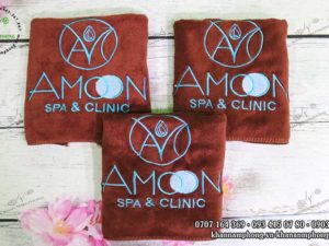 Khăn quấn tóc của Amoon Spa&clinic màu nâu socola chất liệu Microfiber