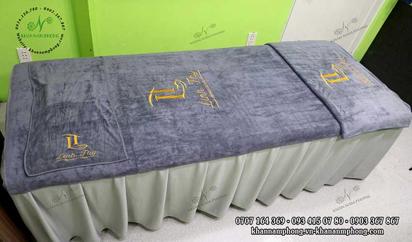 Mẫu khăn trải giường Viện phun xăm Linh Thy (Xám - Microfiber)