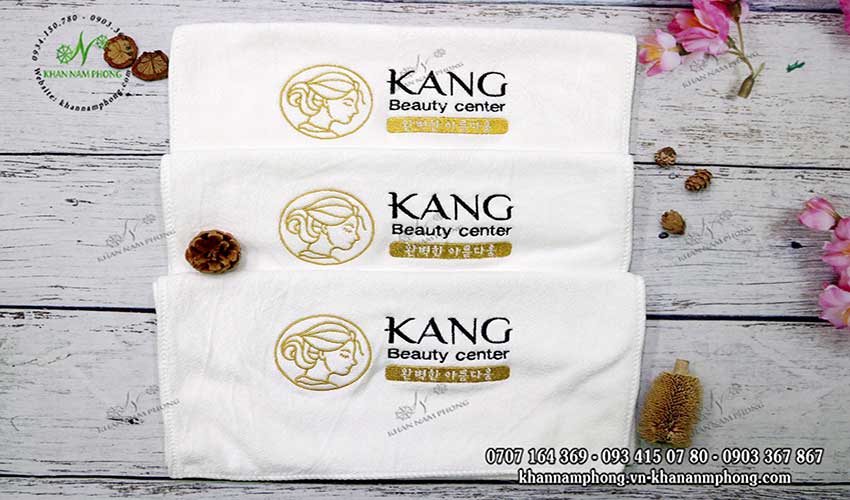 Mẫu khăn quấn tóc Kang Beauty Center (Trắng - Microfiber)