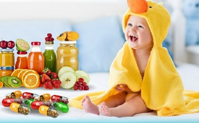 Bổ sung vitamin và dinh dưỡng cho trẻ sơ sinh