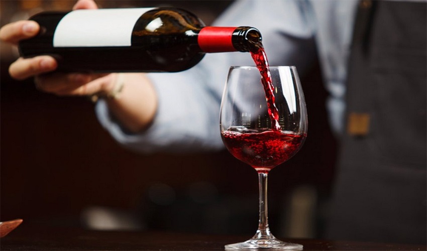 Rượu vang và bộ ly cao cấp - Quà tặng doanh nhân