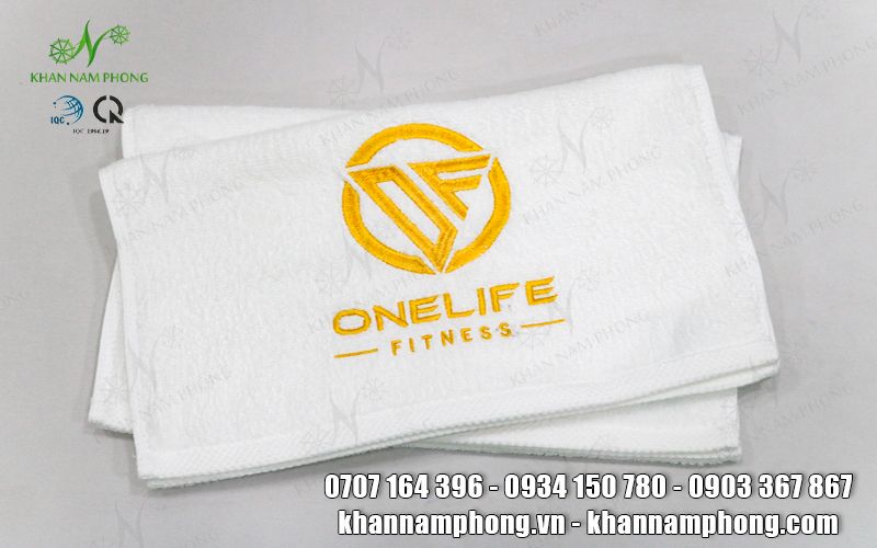 Khăn Tập Gym Màu Trắng Cotton Thêu Logo Onelife