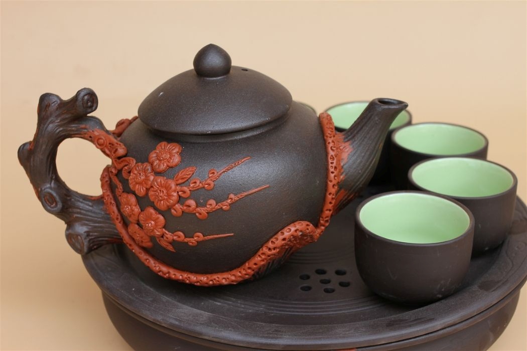 Bộ ấm trà cao cấp bát tràng làm quà doanh nhân nam Bộ ấm trà cao cấp bát tràng làm quà doanh nhân nam