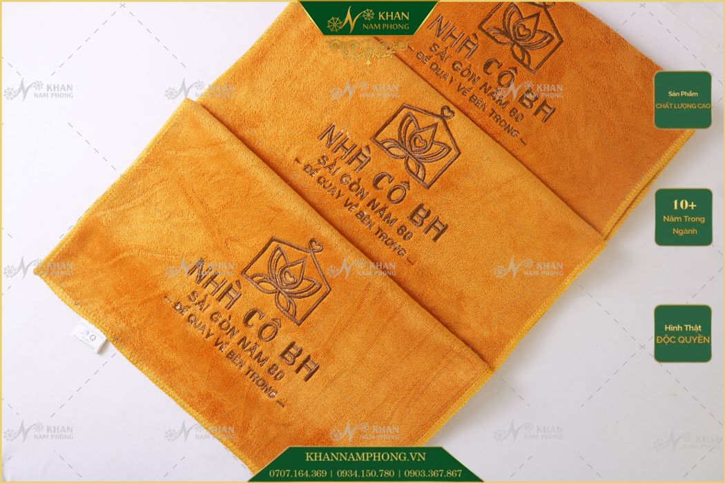 Khăn massage mặt thêu logo chất liệu microfiber màu cam Khăn massage mặt thêu logo chất liệu microfiber màu cam
