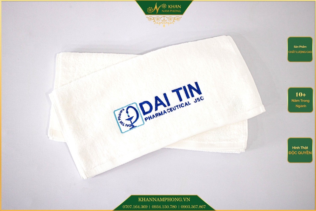 Khăn mặt quà tặng thêu logo Đại Tín Pharmacy