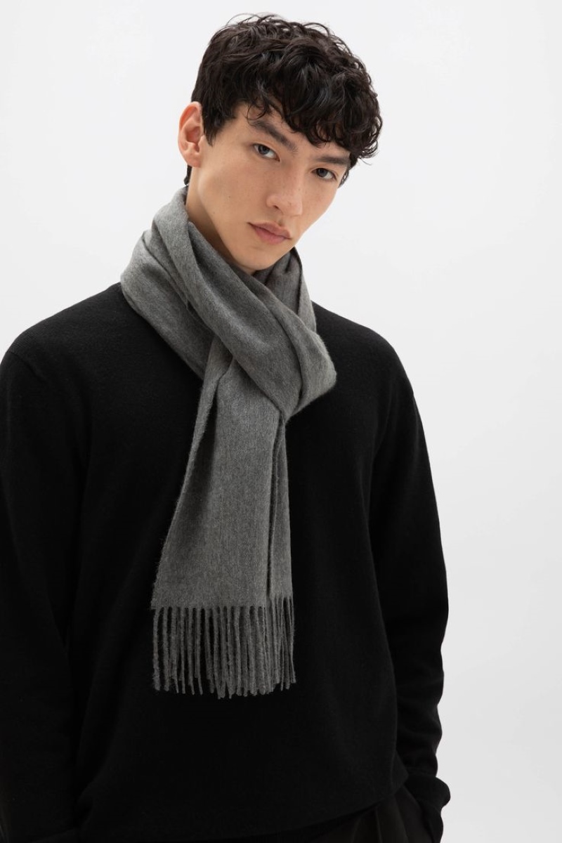 Những kiểu dáng khăn cashmere phổ biến