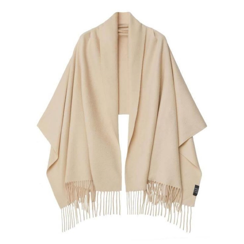 Khăn choàng cashmere- xu hướng thời trang mới hiện nay