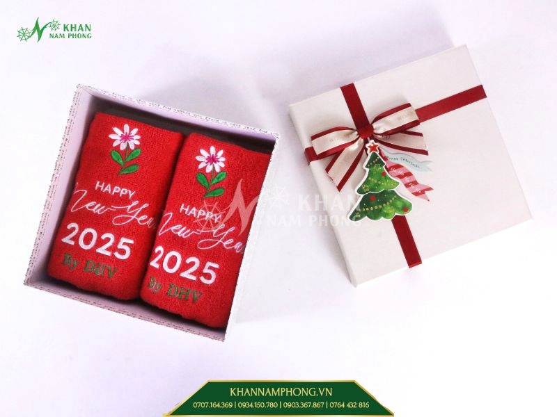 Khăn quà tặng đóng hộp sang trọng làm quà tặng công đoàn Khăn quà tặng đóng hộp sang trọng làm quà tặng công đoàn