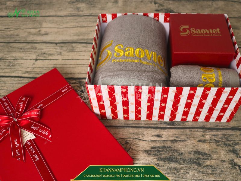 Set khăn quà tặng kèm ly gốm sứ làm quà tặng công đoàn ý nghĩa Set khăn quà tặng kèm ly gốm sứ làm quà tặng công đoàn ý nghĩa
