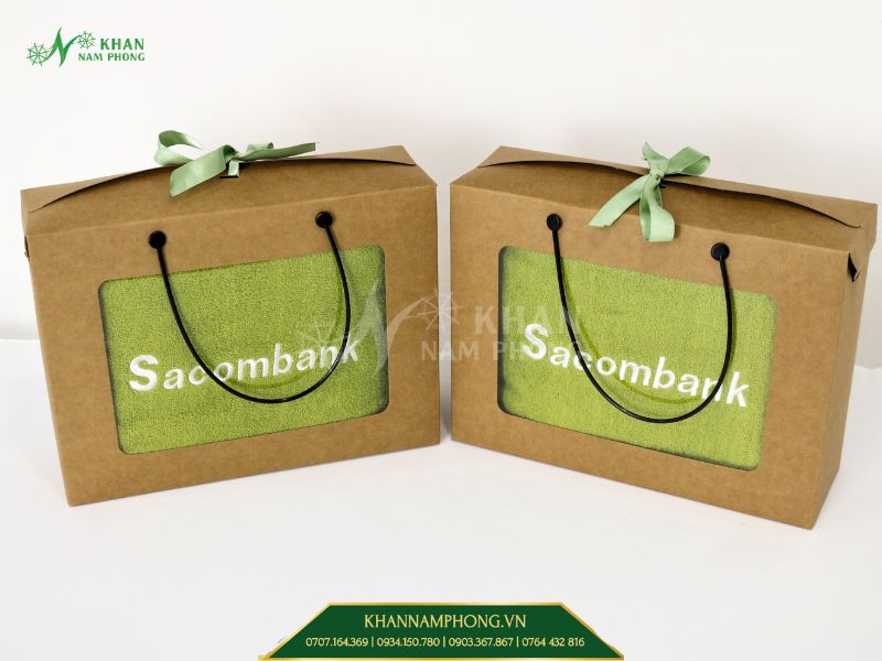 Set khăn tắm làm quà tặng công đoàn thêu logo Sacombank Set khăn tắm làm quà tặng công đoàn thêu logo Sacombank