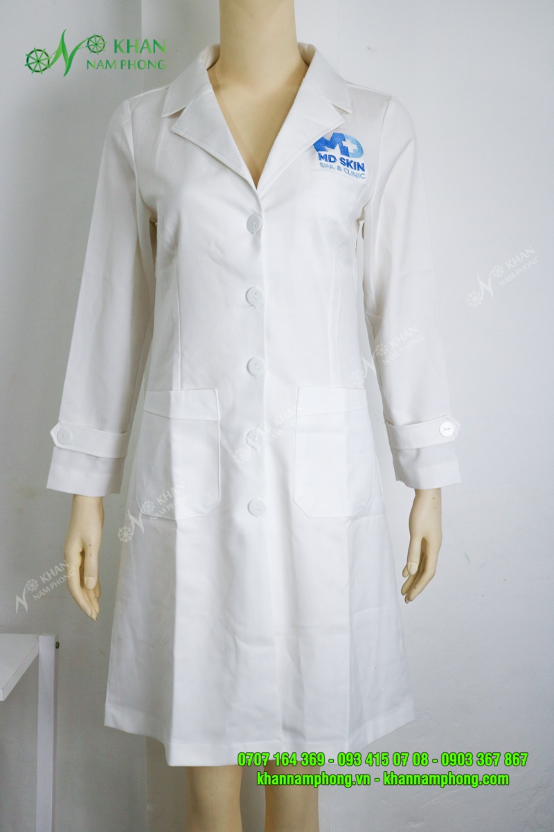 Áo blouse thú y trắng cotton