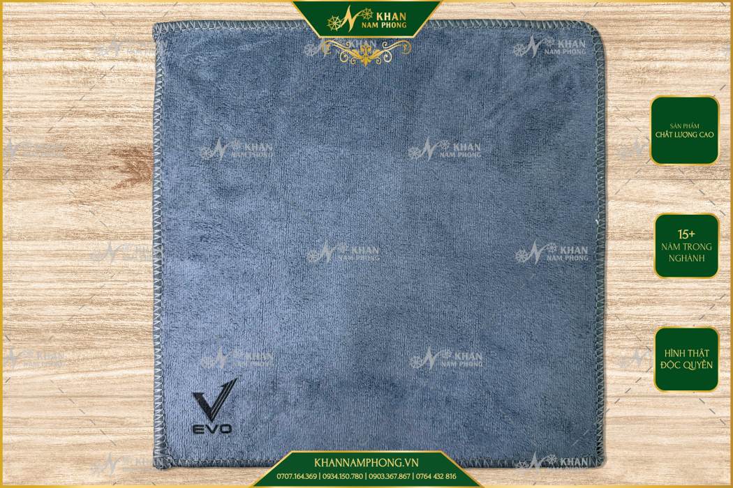 Khăn lau tay microfiber in logo Evo