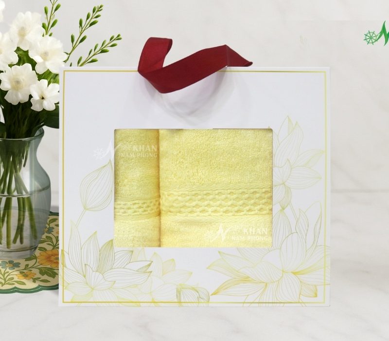Combo 2 Khăn Quà Tặng VBamboo 28x50cm & 50x100cm Màu Vàng Đóng Gói Hộp Kéo Trắng