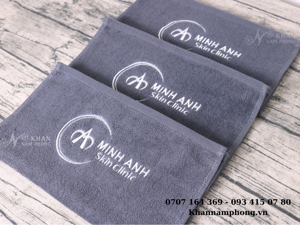Khăn Spa Thêu Logo 100% Cotton Màu Xám Lông Chuột