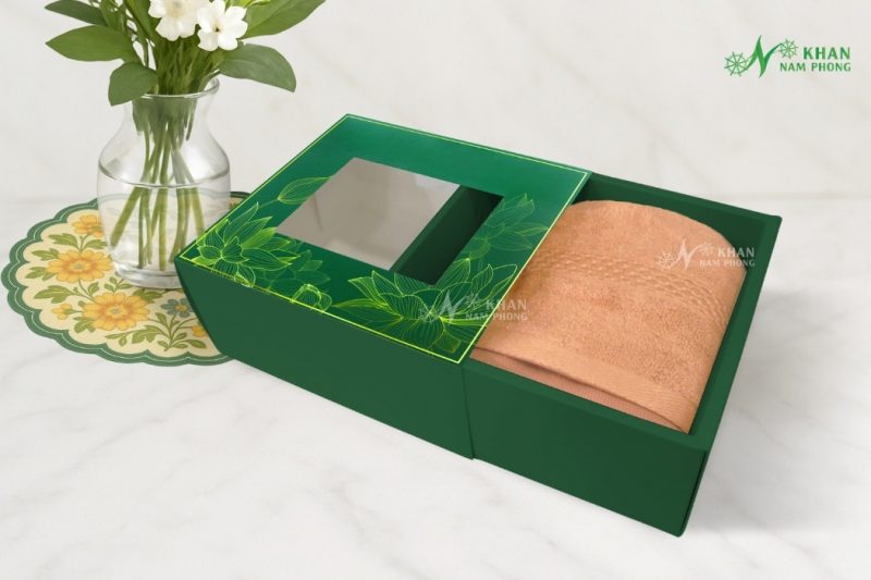 Set 2 Khăn Quà Tặng VBamboo 28x50cm & 50x100cm Màu Cam Đóng Hộp Kéo Xanh Lá