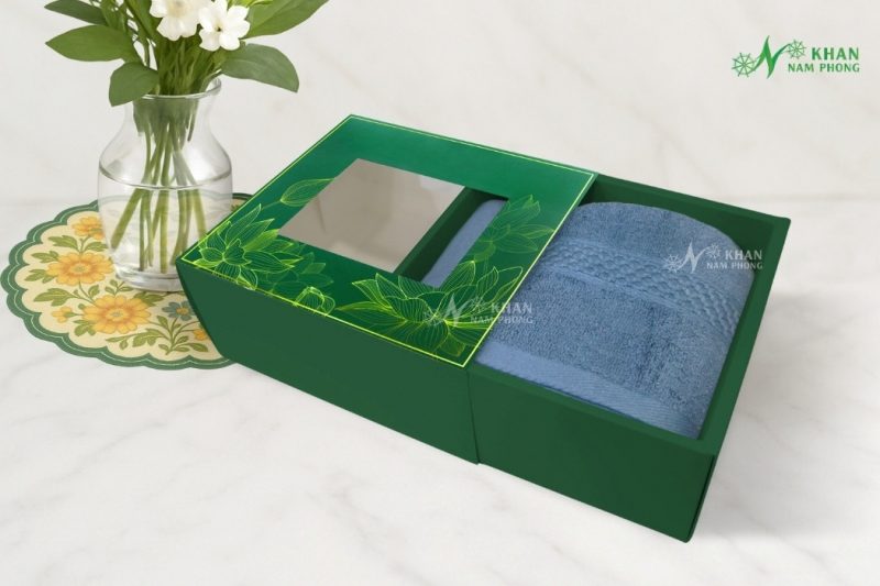 Set 2 Khăn Quà Tặng VBamboo 28x50cm & 50x100cm Màu Xanh Bụi Đóng Hộp Kéo Xanh Lá