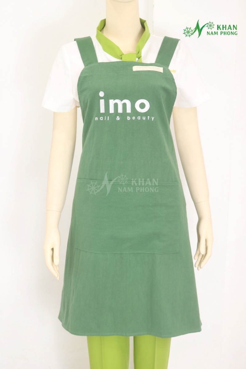 Tạp dề nail cổ vuông màu xanh lá cotton lạnh thêu logo Imo Nail Beauty freesize