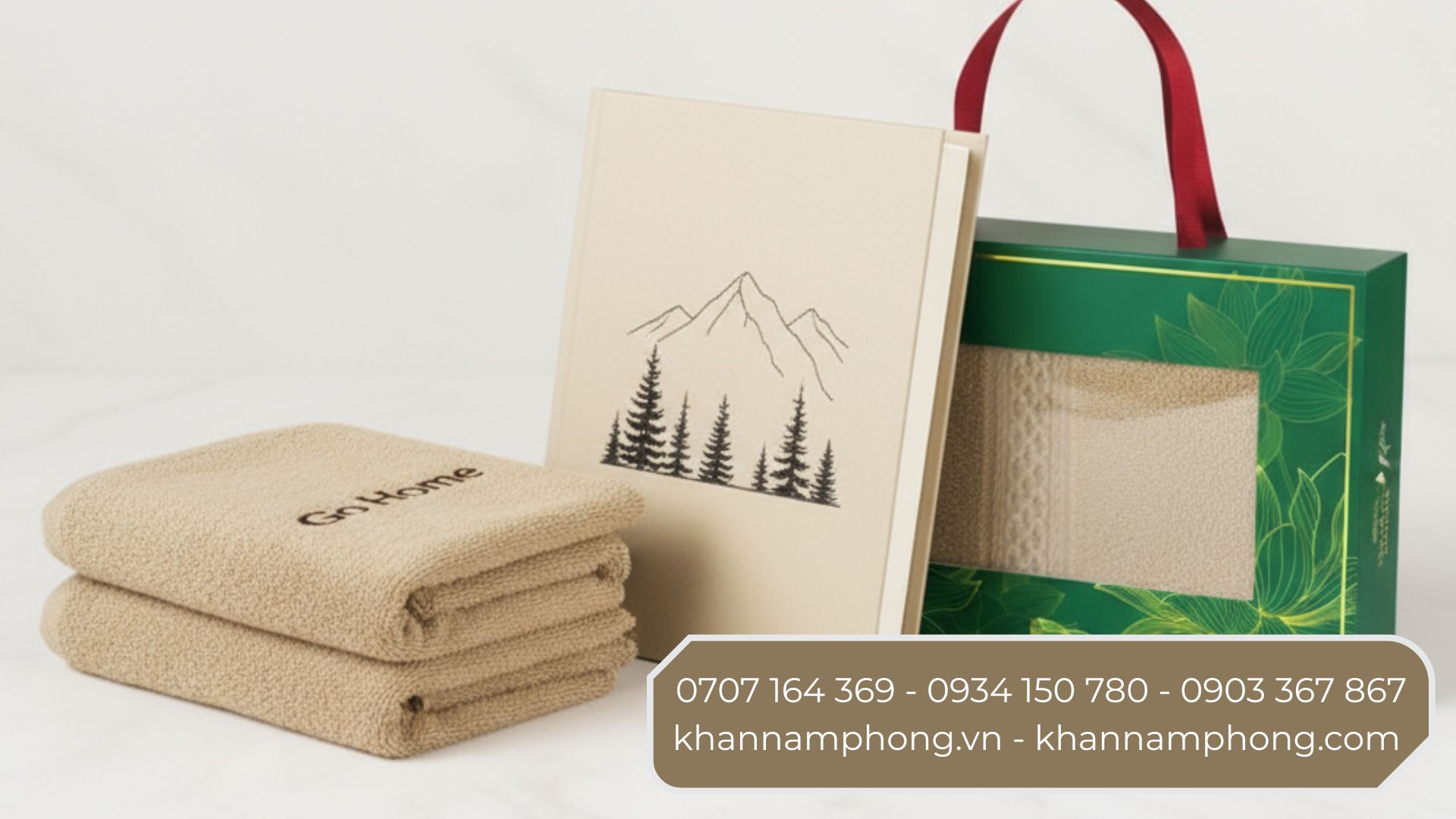 Combo khăn quà tặng in logo mix vở tại dùng để tuyển sinh