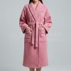 Hình ảnh chụp chính diện Áo Choàng Tắm Biển Dáng Dài Cotton Dệt Tổ Ong Cho Khách Sạn & Resort thiết kế dáng kimono sang trọng Khăn Nam Phong