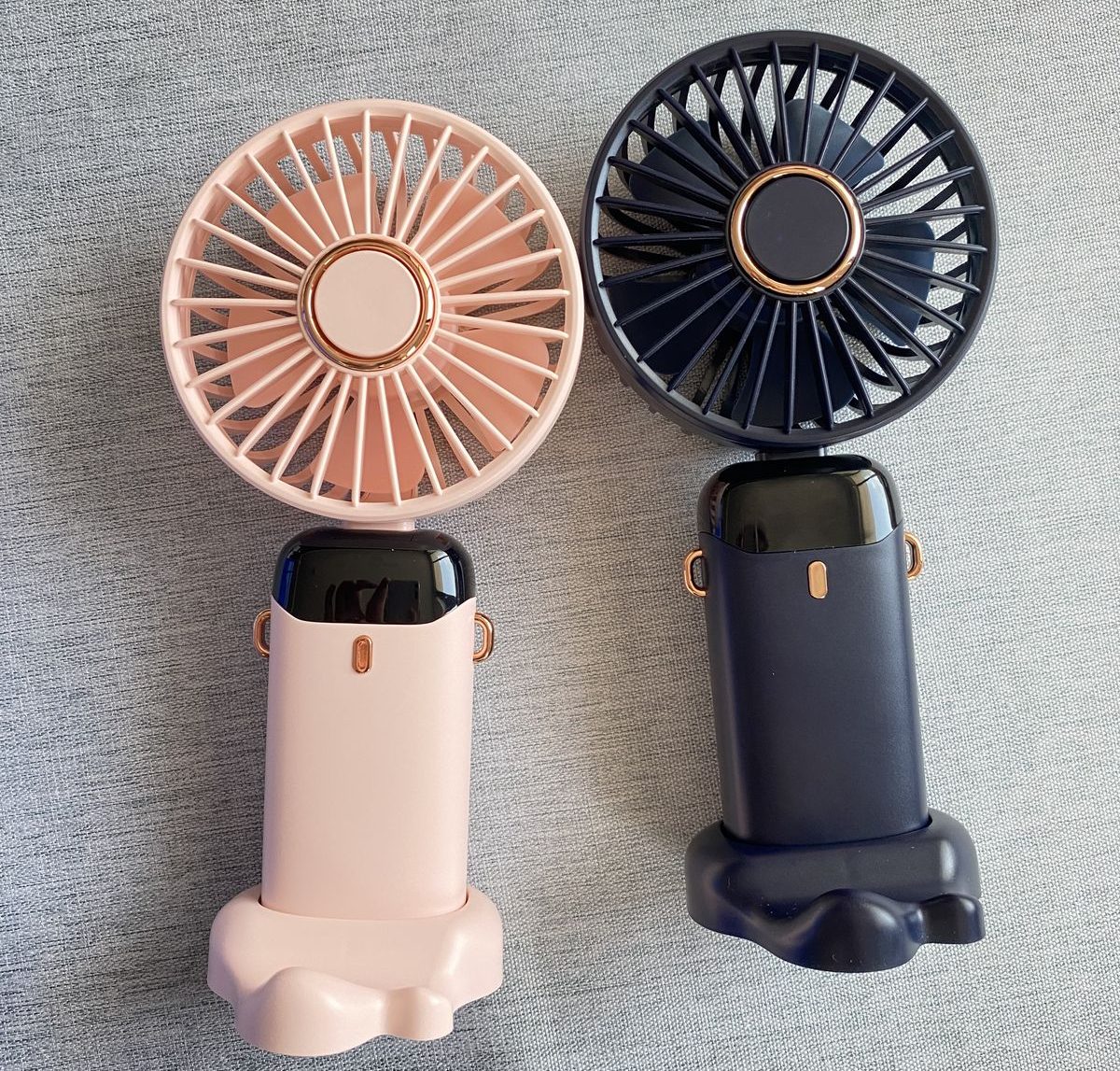Quạt cầm tay mini món quà hữu ích trong các sự kiện