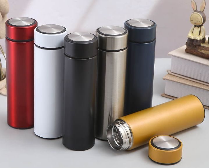 Bình nước mini – quà tặng quảng bá thương hiệu tiện ích
