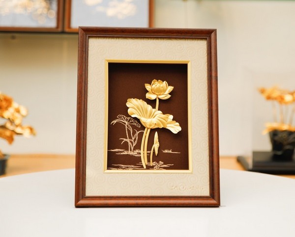 Quà Tặng Mang Bản Sắc Việt Top 15+ Món Quà tặng Cho Khách hàng VIP Gây Ấn Tượng