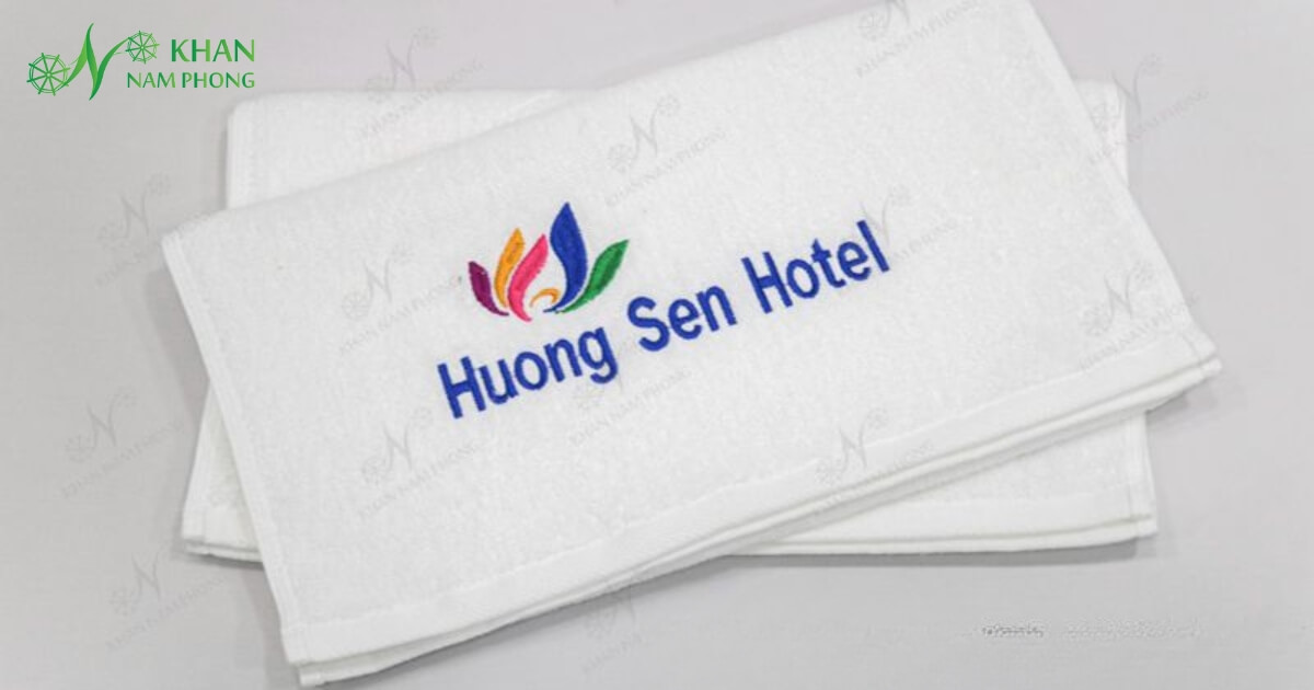Khăn in logo khách sạn 