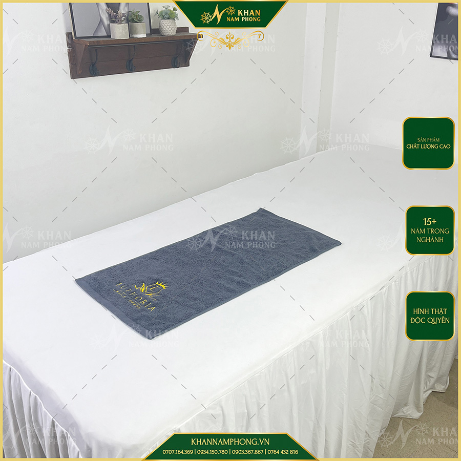 Khăn Làm Nail Màu Xám Thêu Logo EU PHORIA Khăn Làm Nail Màu Xám Thêu Logo EU PHORIA