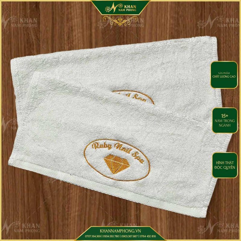 Khăn Nail Tay Pedicure 34x34cm Cotton Màu Trắng Thêu Logo