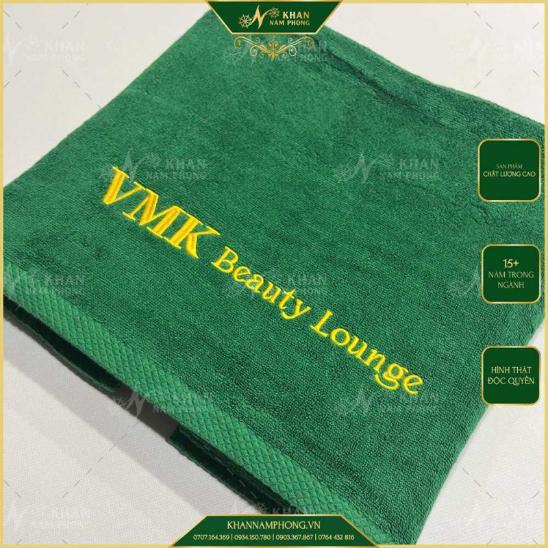 Khăn Trải Spa Nail Màu Xanh Lá Đậm Thêu Logo VMK Beauty Launge