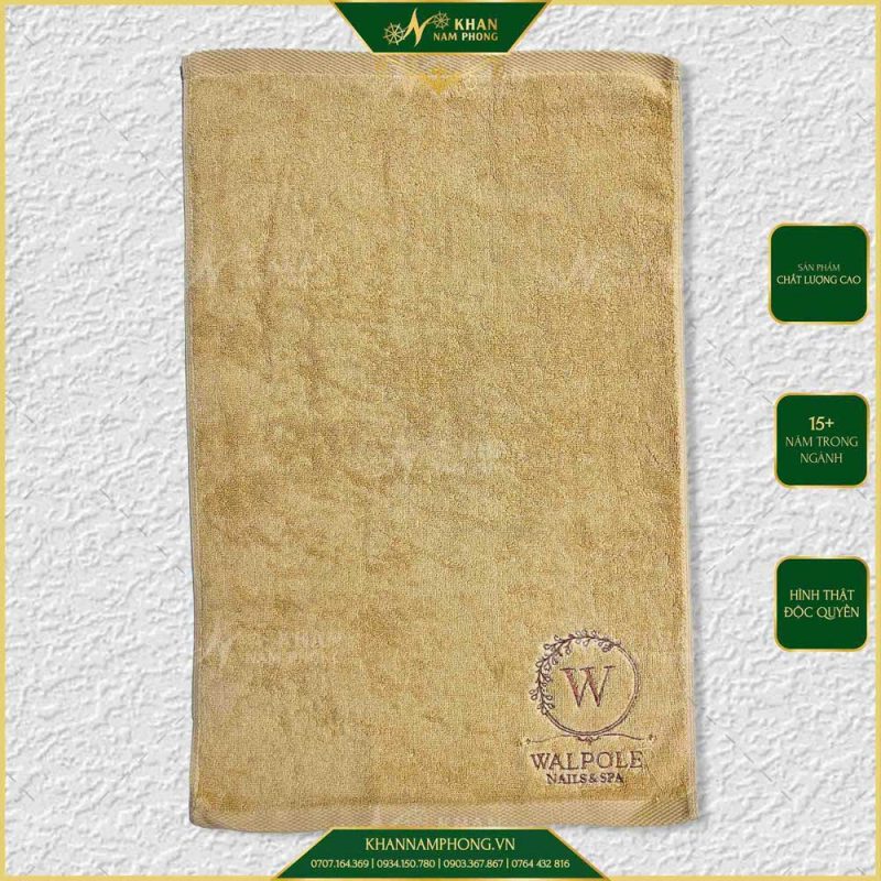 Khăn Ủ Nóng Chân Cotton Màu Vàng Bò Thêu Logo WALPOLE Nail & Spa