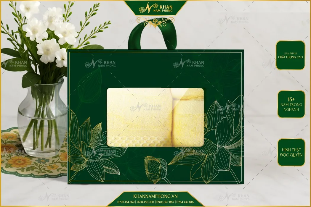 Set khăn quà tặng sắc vàng tài lộc kết hợp giỏ quà Tết chúc mừng năm mới đối tác