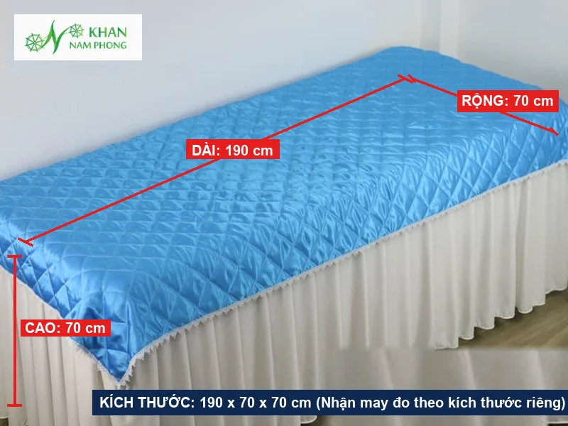 Ga Trải Giường Spa Lụa Chần Bông Màu Xanh Biển Phối Viền Ren Trắng Thông số kích thước tiêu chuẩn 190x70x70cm ga giường spa lụa xanh biển viền ren trắng