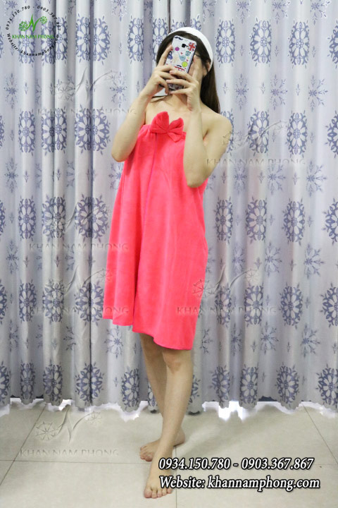 Váy quây Microfiber màu hồng ánh cam Mẫu Váy quây Màu Hồng (Microfiber) thắt nơ ở giữa