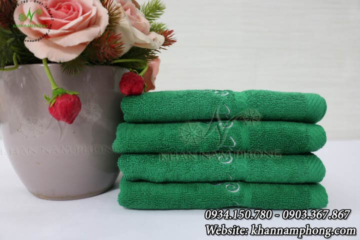 Khăn Lau Tay Spa 100% Cotton Thêu Logo Saha Salon 34*34 Cm Màu Xanh Đậm Khăn Lau Tay Spa 100% Cotton Thêu Logo Saha Salon 34*34 cm Màu Xanh Đậm