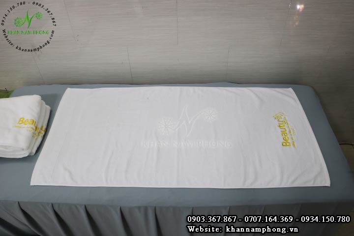 Khăn Tắm Spa, Khăn Body Màu Trắng Thêu Logo (Màu Trắng - Cotton) Khăn Tắm Spa, Khăn Body Màu Trắng Thêu Logo (Màu Trắng - Cotton)