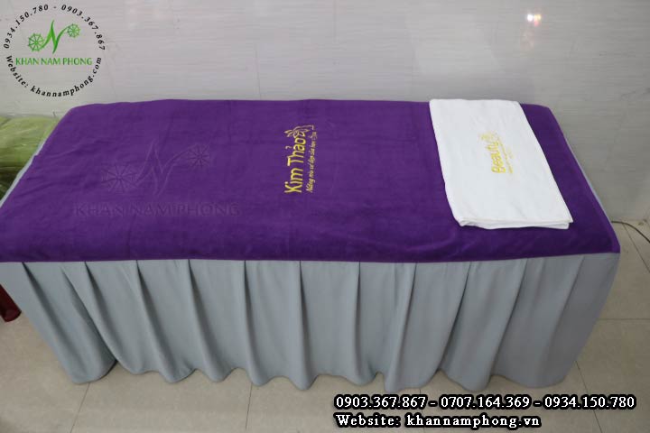 Bộ Khăn Trải Giường Spa Màu Tím 100% Cotton Thêu Logo Bộ Khăn Trải Giường Spa Màu Tím 100% Cotton Thêu Logo