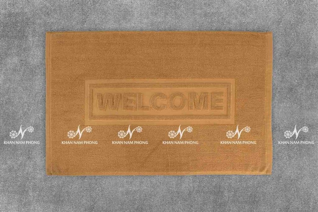 KKS- Thảm Chân Khách Sạn Màu Da Bò 45x75cm, 320gr, Có Logo (Loại A) KKS- Thảm Chân Khách Sạn Màu Da Bò 45x75cm, 320gr, Có Logo (Loại A)