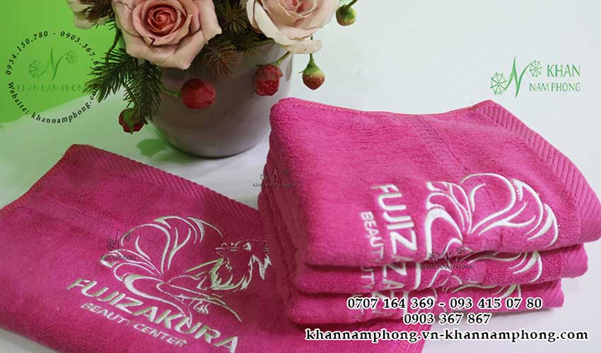 Bộ Khăn Quấn Tóc Spa Thêu Logo Màu Hồng 100% Cotton 34X80Cm Bộ Khăn Quấn Tóc Spa Thêu Logo Màu Hồng 100% Cotton 34x80cm