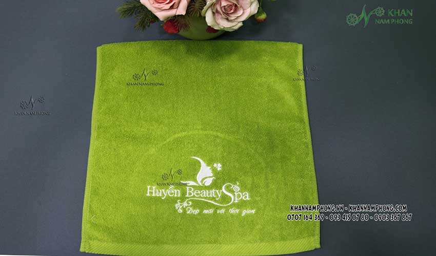 Khăn Quấn Tóc Spa Màu Xanh Cốm 100% Cotton Cao Cấp 34X80Cm Thêu Logo Khăn Quấn Tóc Spa Màu Xanh Cốm 100% Cotton Cao Cấp 34x80cm Thêu Logo