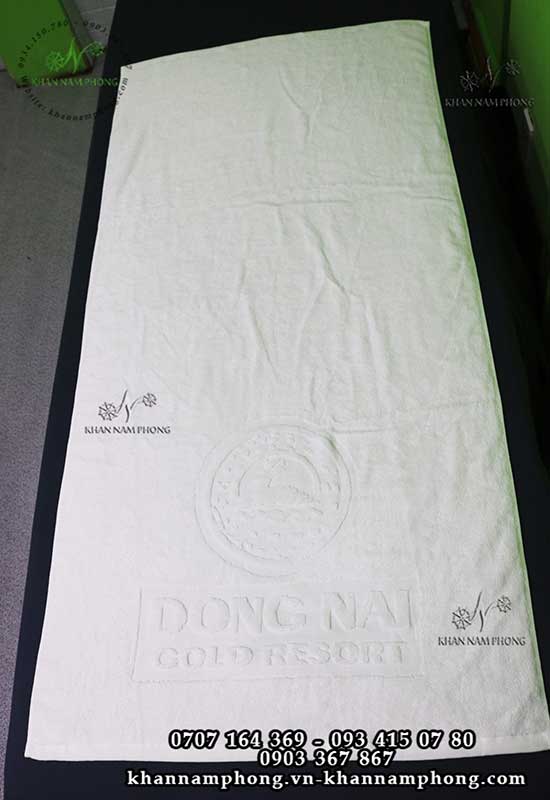 Khăn Bông Tắm Khách Sạn 70X140Cm Dập Logo 100% Cotton Màu Trắng Khăn Bông Tắm Khách Sạn 70x140cm Dập Logo 100% Cotton Màu Trắng