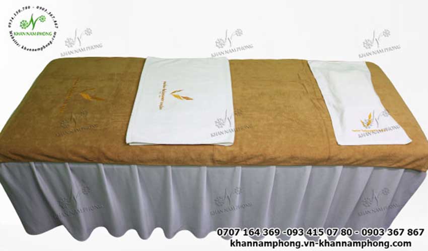 Bộ Khăn Trải Giường Spa Nâu Nhạt 100% Cotton Thêu Logo Mẫu khăn trải giường Swiss - Belresort Eagles (Nâu Nhạt - Cotton)