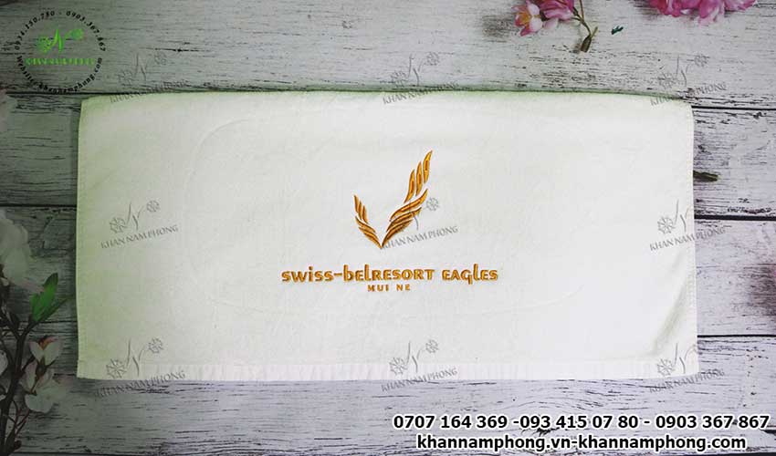 Khăn Body Spa 100% Cotton Màu Trắng Thêu Logo Mẫu khăn body Swiss-Belresort Eagles (Trắng & amp - Cotton)